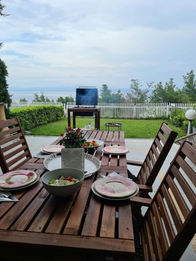 Janis Seaview Villa Néa Fókaia Extérieur photo